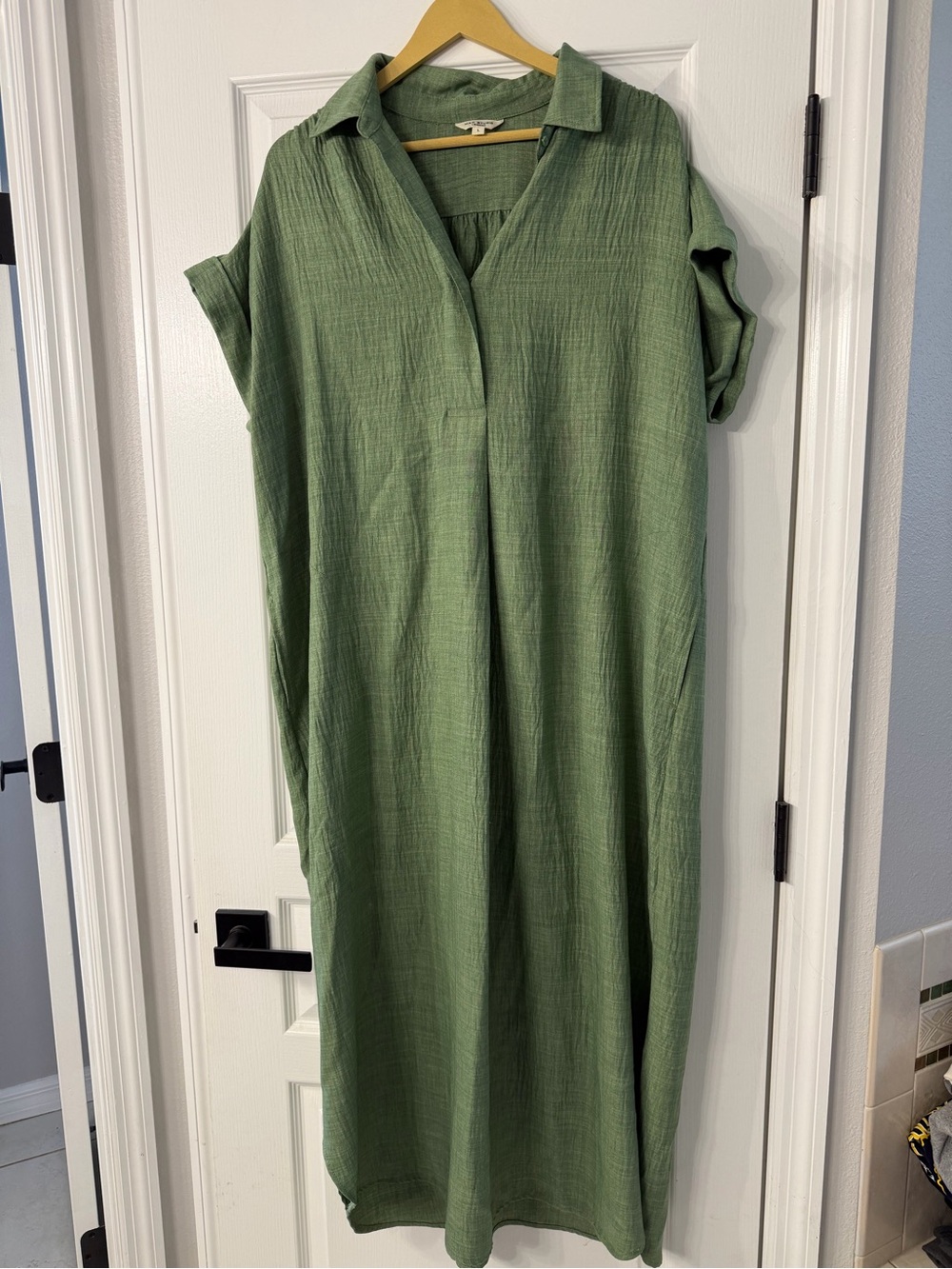 Max Studio Olive Green Maxi Shirt Dress